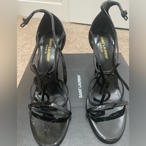 Saint Laurent Cassandra Sandals in Patent Leather - Picture 3 of 8